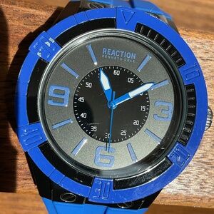 Kenneth Cole Reaction Watch in blue
